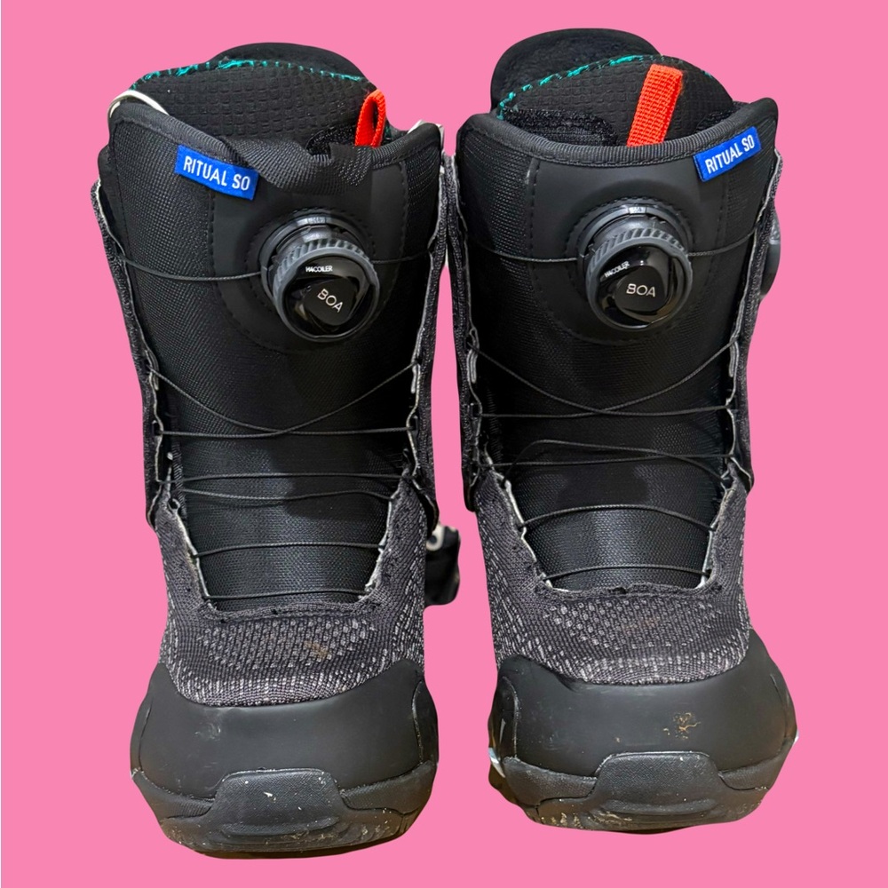 Snowboard Boots-Burton
